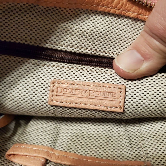 Light pink Dooney and Bourke handbag - Picture 2 of 5